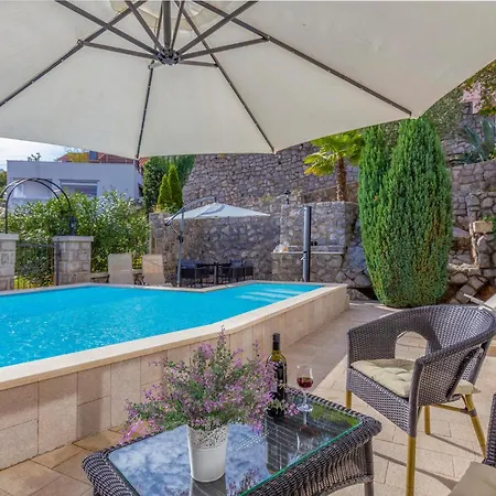 3 Bedroom In Veprinac