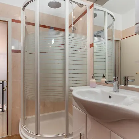 3 Bedroom In * Veprinac